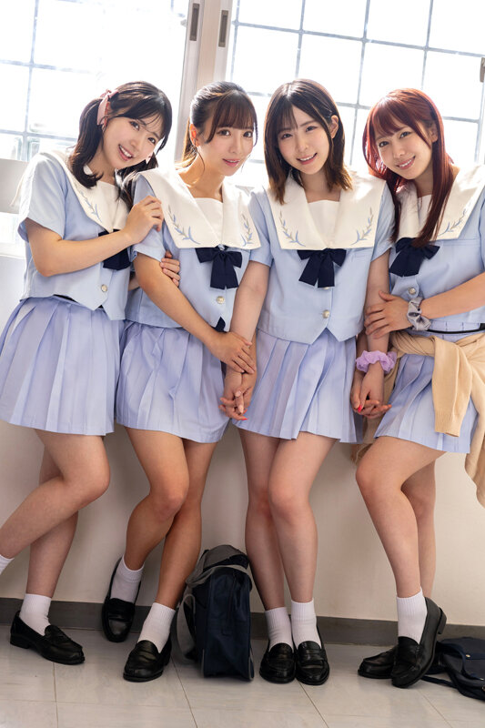 【VR】【KMPVR-彩-7周年記念特別版】聖レズ学院 貧乏の僕がテスト生として転校した先はまさかの女子校！？百合色の匂いが充満した教室ではみんなレズ！レズ！！レズ！！！花ざかりの男子禁制ハーレムLIFE 4