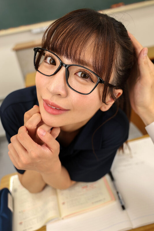 【VR】【KMPVR-彩-7周年記念特別版】聖レズ学院 貧乏の僕がテスト生として転校した先はまさかの女子校！？百合色の匂いが充満した教室ではみんなレズ！レズ！！レズ！！！花ざかりの男子禁制ハーレムLIFE 6